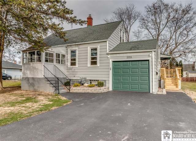 Property at 3391 Sandy Beach Rd, Grand Island, NY 14072, 4 beds, 1 bath