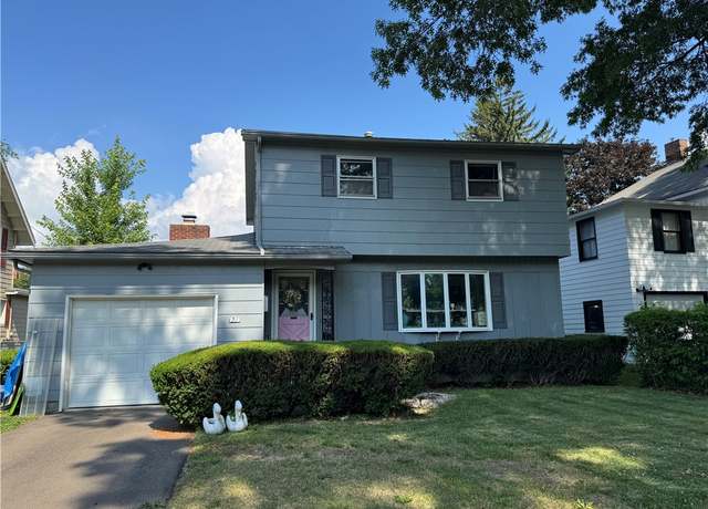 Property at 21 Houghton Cir, Corning City, NY 14830, 3 beds, 1.5 baths