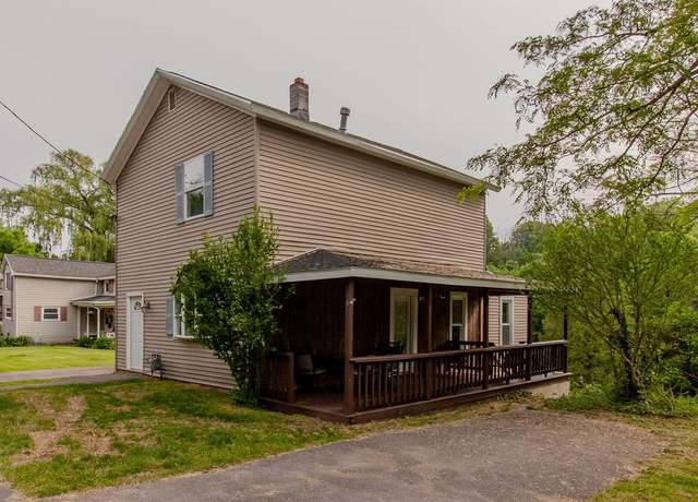 Property at 88 Maple St, Lyons, NY 14489, 3 beds, 1 bath