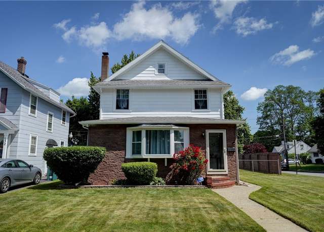 Property at 138 Cherry Rd, Rochester, NY 14612, 3 beds, 2 baths