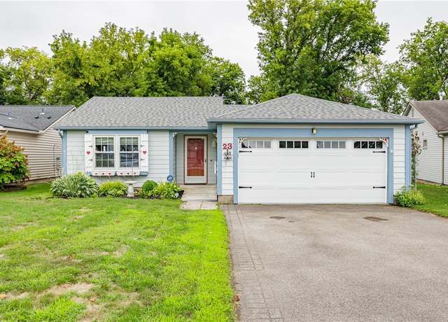 Property at 23 Lone Oak Cir, Penfield, NY 14526, 2 beds, 2 baths