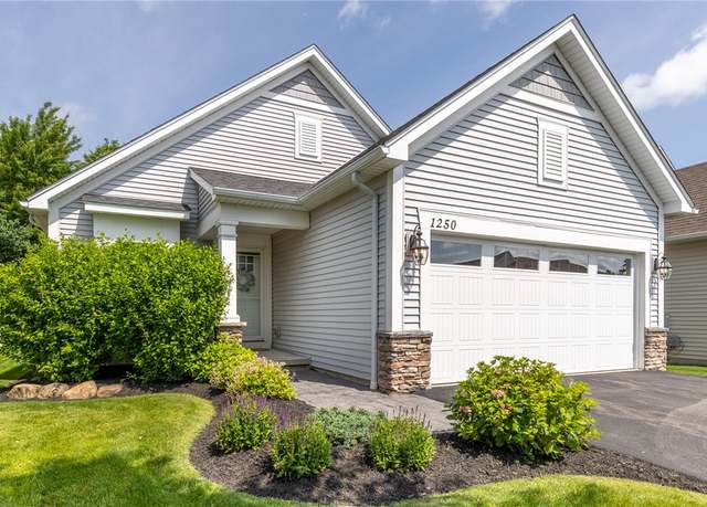 Property at 1250 Clear Pond Ln, Webster, NY 14580, 2 beds, 2 baths