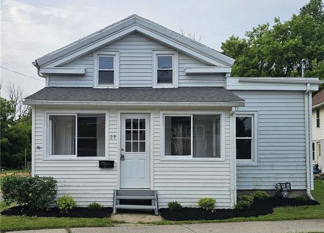 Property at 29 Maple Ave, Oakfield, NY 14125, 3 beds, 1.5 baths
