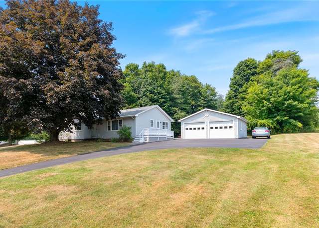 Property at 2447 Walworth Marion Rd, Walworth, NY 14568, 4 beds, 1.5 baths