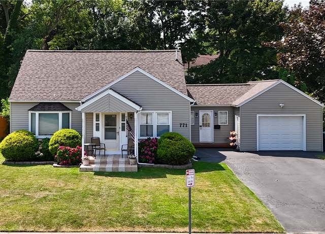 Property at 771 Westchester Ave, Irondequoit, NY 14609, 4 beds, 1.5 baths