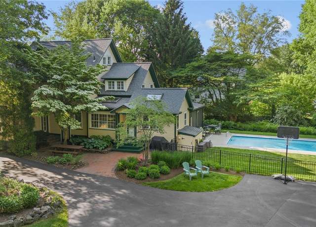 Property at 960 Landing Rd N, Brighton, NY 14625, 5 beds, 3.5 baths