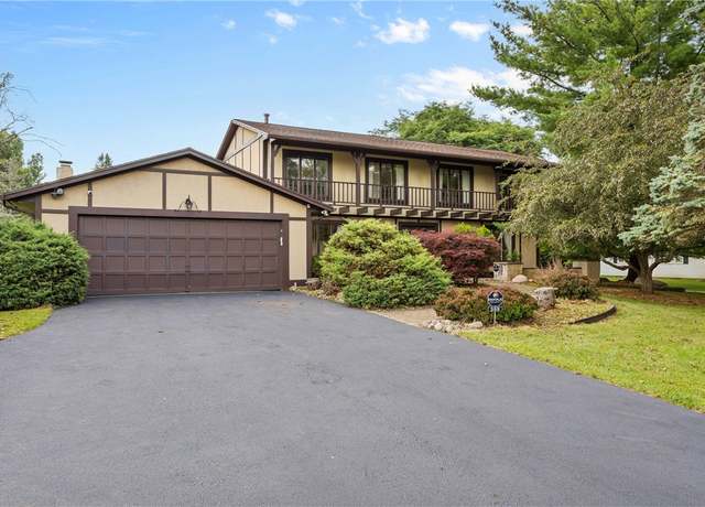 Property at 399 French Rd, Pittsford, NY 14618, 4 beds, 2.5 baths