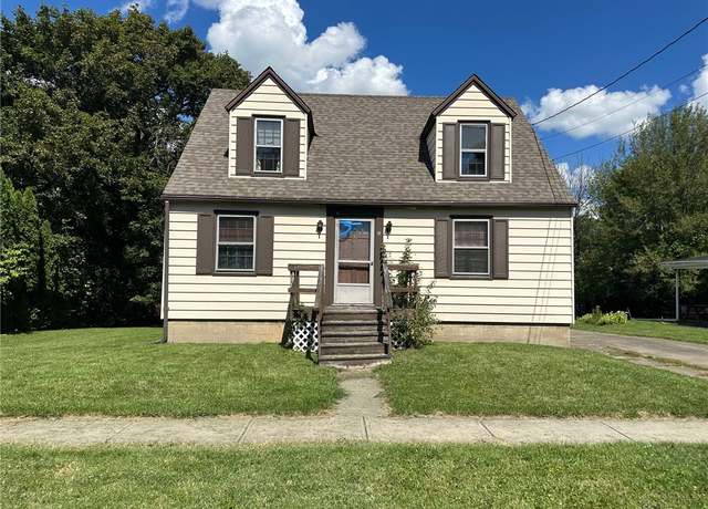 Property at 85 Chapman Ave, Auburn, NY 13021, 3 beds, 1 bath