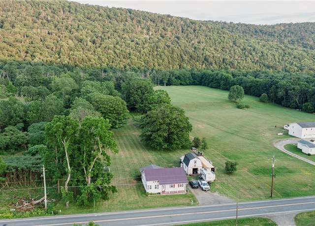 Property at 310 County Road 16, Orange, NY 14870, 3 beds, 1.5 baths