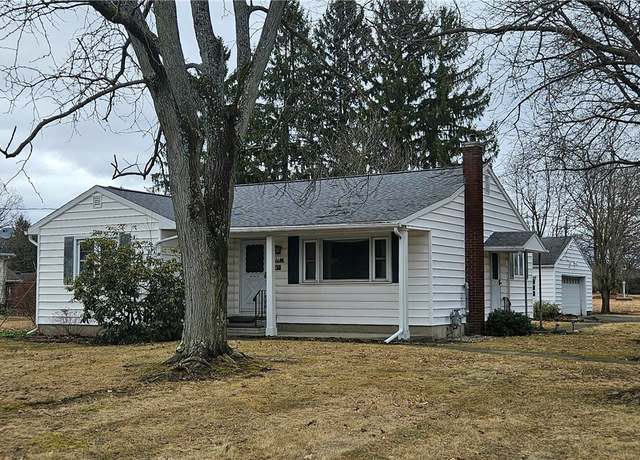 Property at 198 Ridge Rd, Horseheads, NY 14845, 3 beds, 1 bath