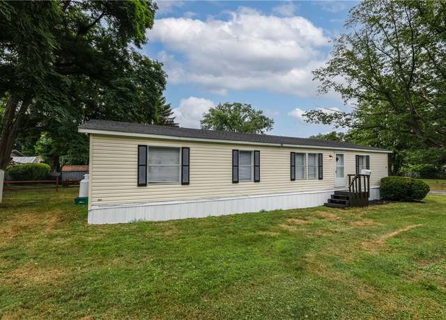 Property at 26 Fondiller Ave, Penfield, NY 14625, 3 beds, 2 baths