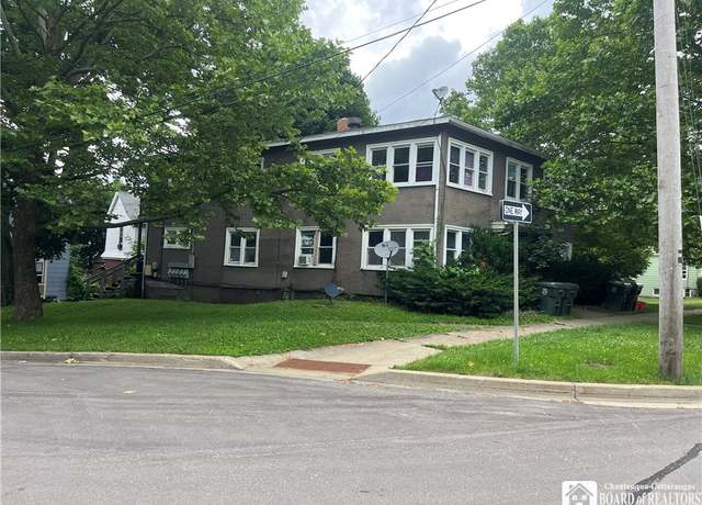 Property at 600 W 5th St, Jamestown, NY 14701, 8 beds, 4.5 baths