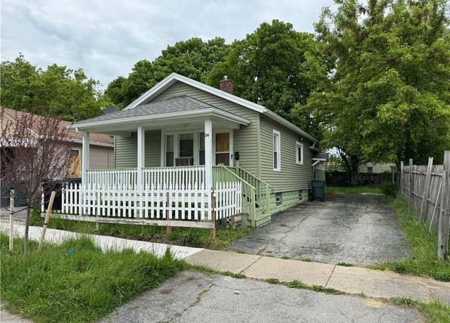 Property at 26 Wadsworth St, Rochester, NY 14605, 2 beds, 1 bath