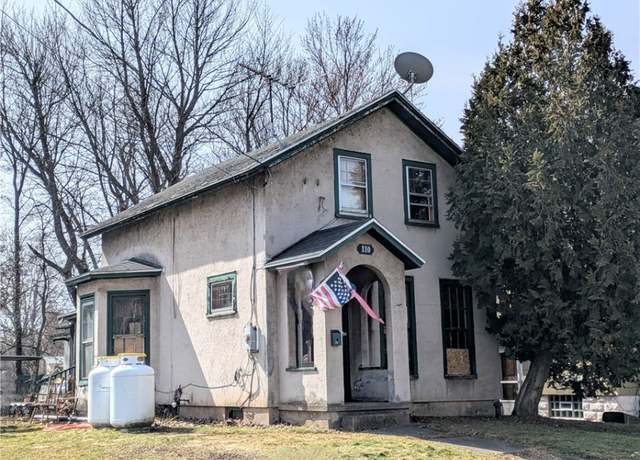 Property at 110 Beaver St, Albion, NY 14411, 3 beds, 1 bath