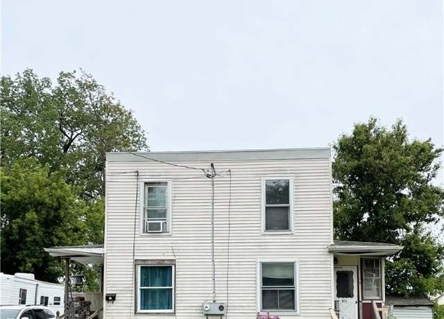 Property at 812 E 5th St, Elmira-city, NY 14901, 6 beds, 2 baths