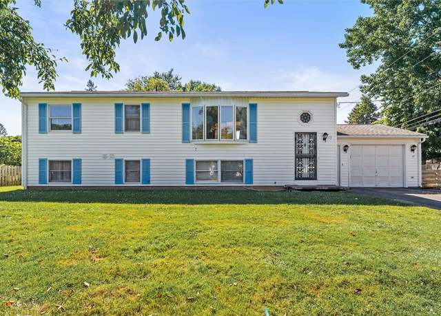 Property at 15 Loretta Dr, Parma, NY 14559, 3 beds, 1 bath