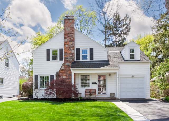 Property at 21 Covington Rd, Irondequoit, NY 14617, 3 beds, 1.5 baths