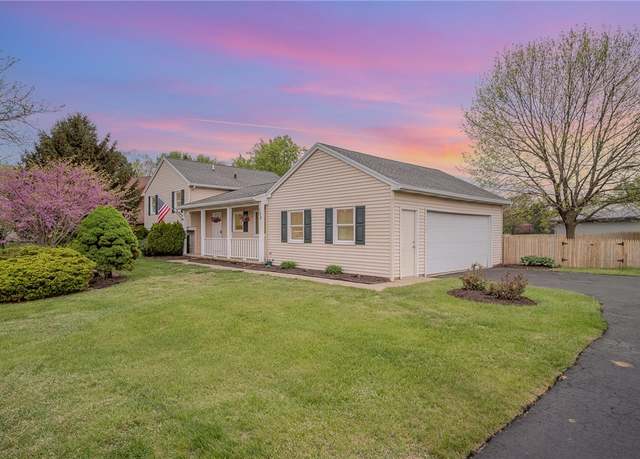 Property at 388 Longbush Ln, Webster, NY 14580, 4 beds, 2 baths