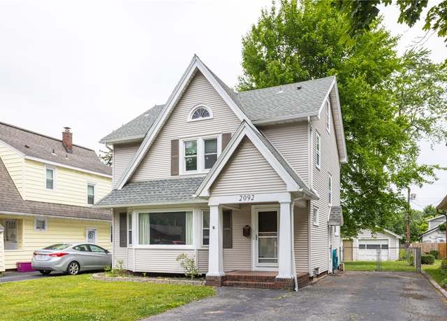 Property at 2092 Titus Ave, Irondequoit, NY 14622, 3 beds, 1 bath
