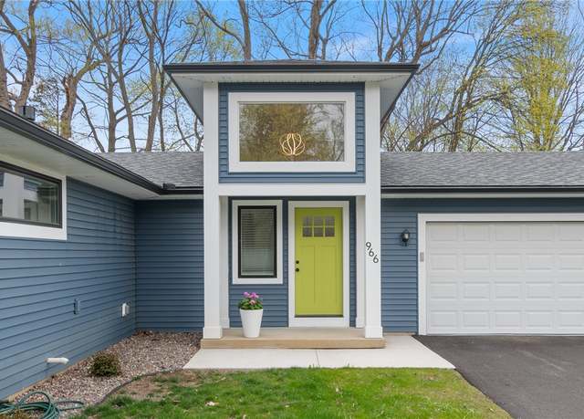 Property at 966 Klem Rd, Webster, NY 14580, 3 beds, 2 baths