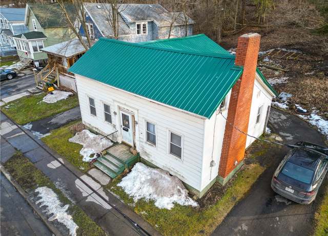 Property at 262 E Main St, German Flatts, NY 13357, 3 beds, 1 bath