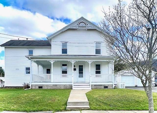 Property at 41 Bank St, Smethport Boro, PA 16749, 3 beds, 2.5 baths