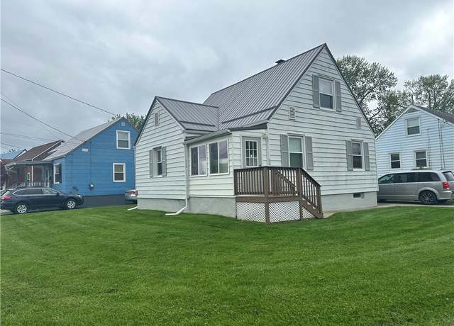 Property at 520 Baylor Rd, Elmira City, NY 14904, 3 beds, 1 bath