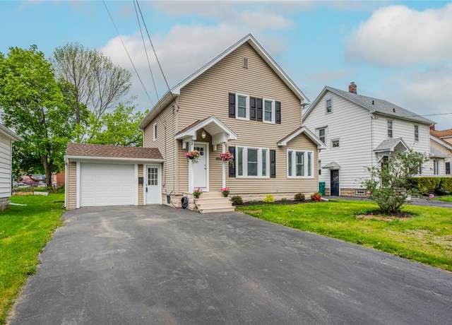 Property at 105 Walnut Park, Irondequoit, NY 14622, 3 beds, 1 bath