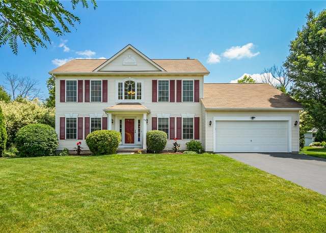 Property at 68 W Garden Dr, Gates, NY 14606, 3 beds, 2.5 baths