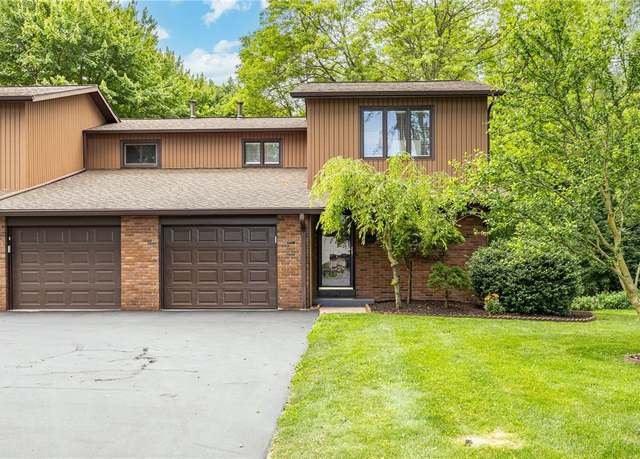 Property at 321 Penhurst Rd, Brighton, NY 14610, 2 beds, 2 baths