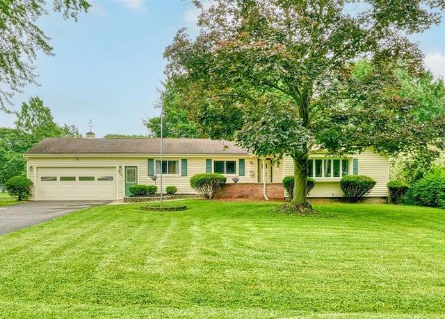Property at 3037 Chili Ave, Chili, NY 14624, 3 beds, 1.5 baths