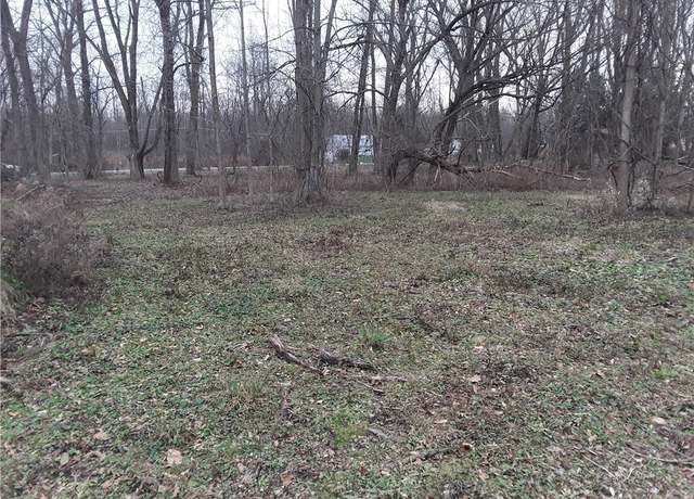 Property at 6392 Laurel Dr, Sodus, NY 14551