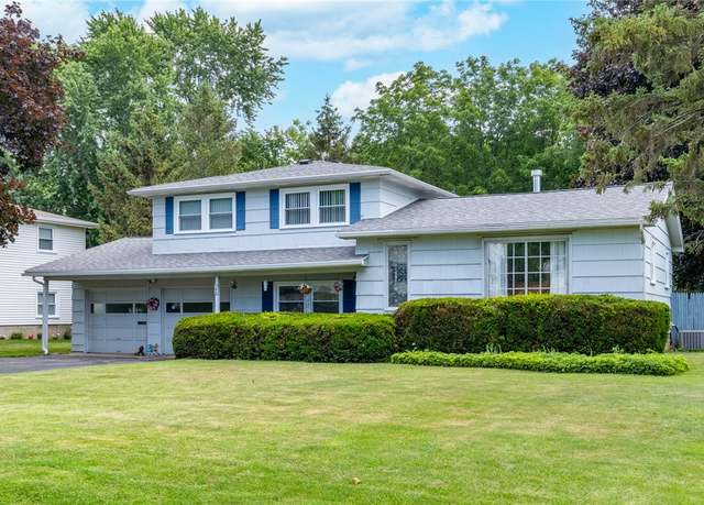 Property at 146 Summit Hill Dr, Greece, NY 14612, 3 beds, 1.5 baths