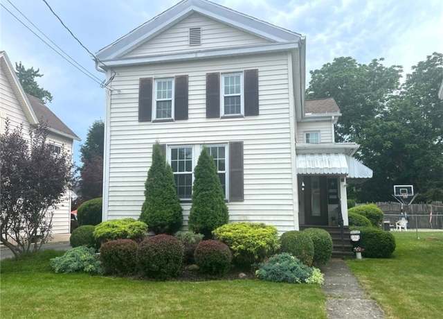 Property at 73 Platt St, Hornell, NY 14843, 3 beds, 1.5 baths