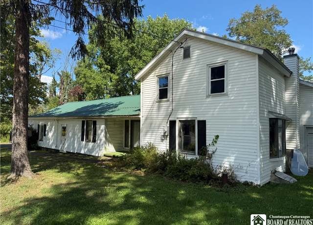 Property at 9326 Route 219, Ashford, NY 14171, 2 beds, 1 bath
