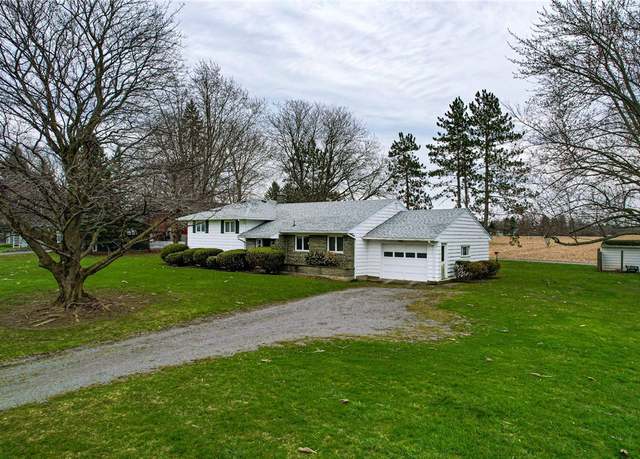 Property at 8092 E Main Rd, Leroy, NY 14482, 3 beds, 1 bath