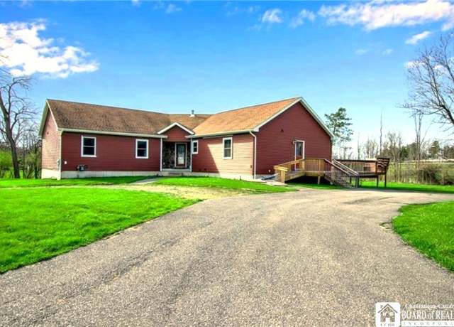 Property at 344 Bullis Rd, West Seneca, NY 14224, 4 beds, 2 baths