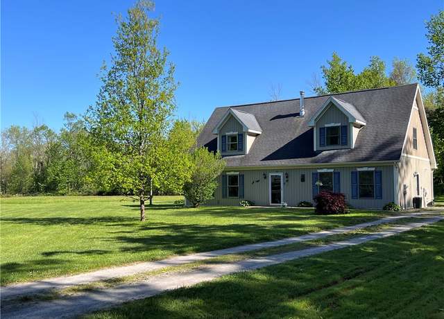 Property at 14168 W Bacon Rd, Gaines, NY 14411, 3 beds, 2.5 baths
