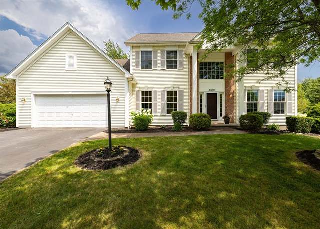 Property at 6915 Proximity Ln, Victor, NY 14564, 3 beds, 3 baths
