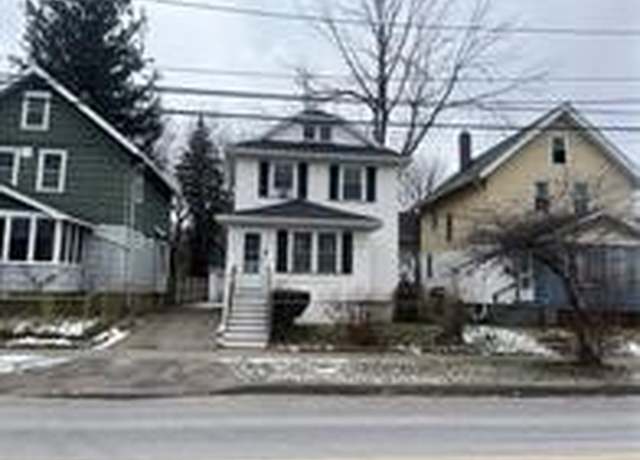 Property at 1475 North St, Rochester, NY 14621, 3 beds, 1 bath