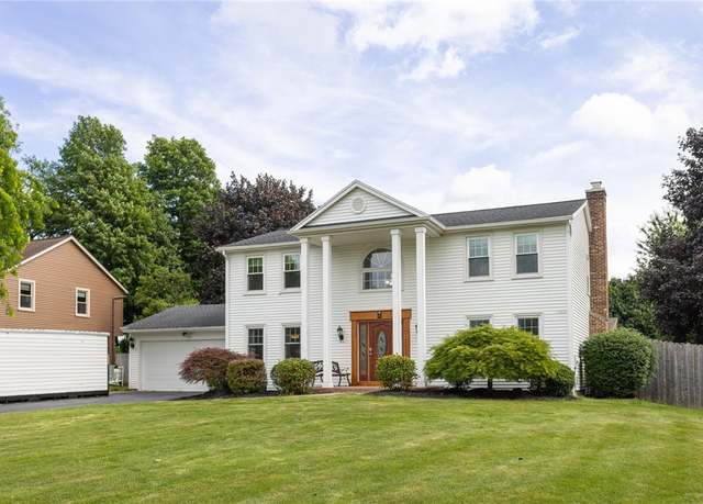 Property at 26 Kilkenny Ct, Perinton, NY 14450, 4 beds, 2.5 baths