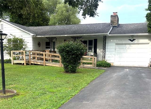 Property at 2 Maple Rd, Big Flats, NY 14845, 3 beds, 2 baths