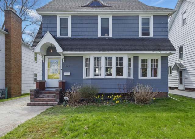 Property at 395 Laurelton Rd, Irondequoit, NY 14609, 3 beds, 1 bath