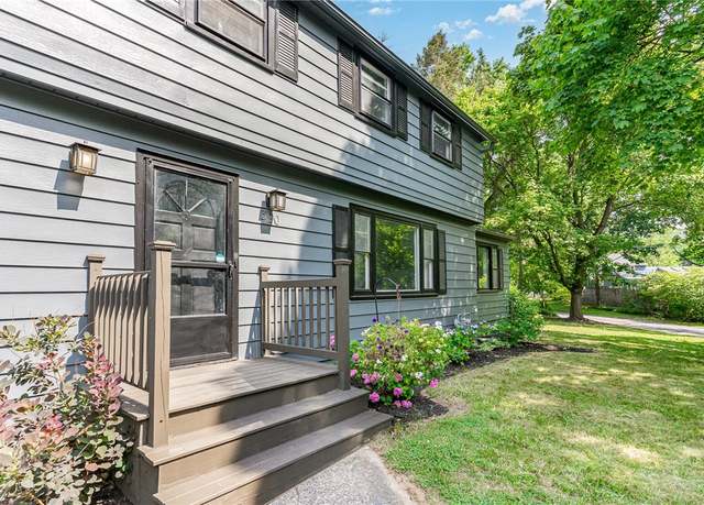 Property at 390 Belmeade Rd, Irondequoit, NY 14617, 5 beds, 2 baths