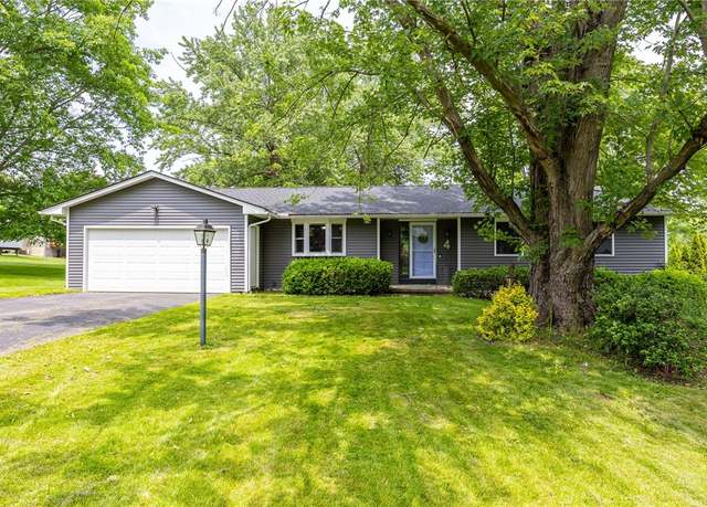 Property at 4 Parkland Dr, Perinton, NY 14450, 4 beds, 2 baths