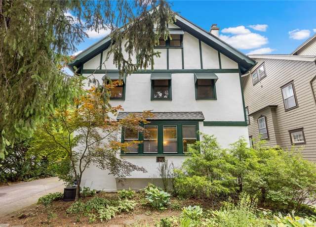 Property at 160 Brunswick St, Rochester, NY 14607, 5 beds, 3.5 baths