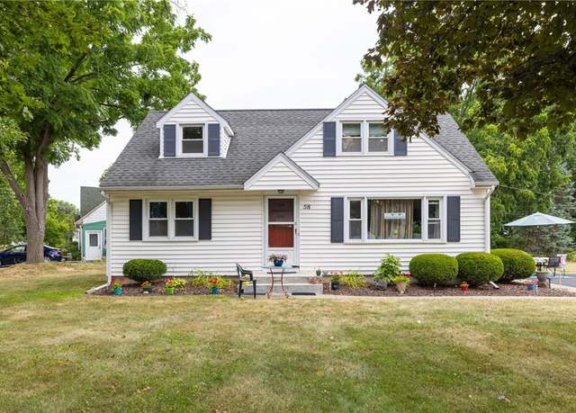 Property at 58 Sunnyside Ln, Chili, NY 14514, 3 beds, 2 baths