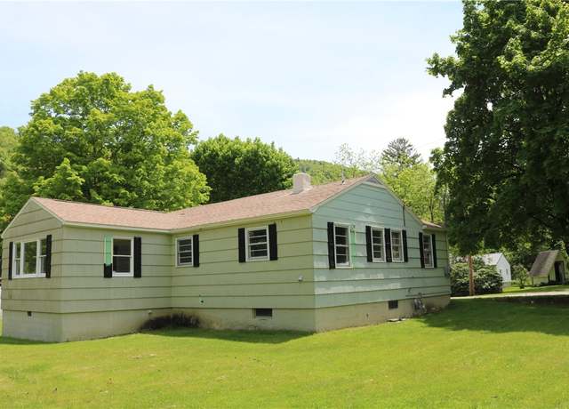 Property at 28 Berger St, Hancock, NY 13783, 3 beds, 1.5 baths