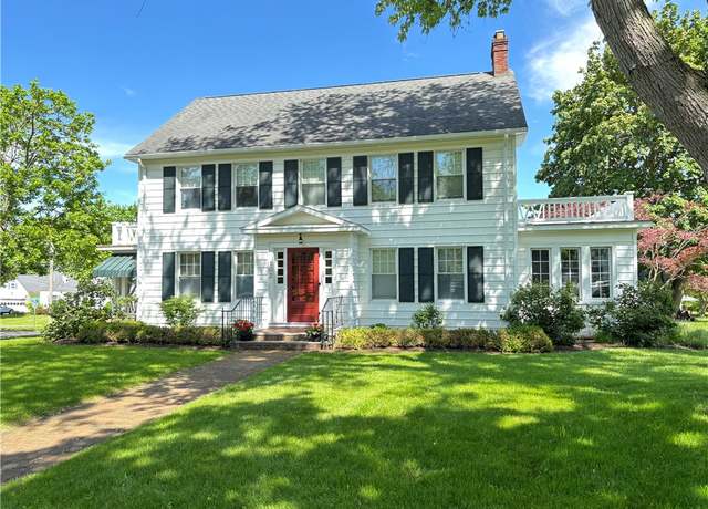 Property at 102 Highland Ave, Arcadia, NY 14513, 4 beds, 2.5 baths