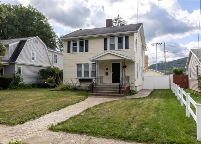 Property at 10 Corning Blvd, Corning City, NY 14830, 4 beds, 2.5 baths